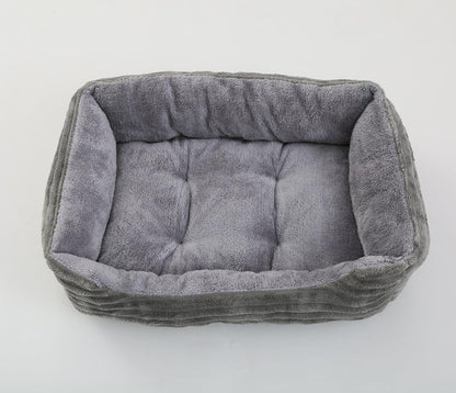 Four Seasons Universal Pet Bed